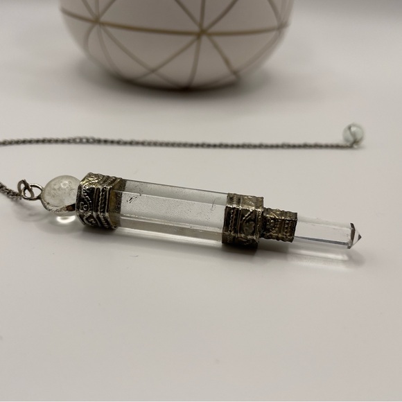 Rare 1992 Salem Quartz Wand • Worn by Abigail Williams in “Tituba’s Tale” 🔮✨ - Picture 5 of 8